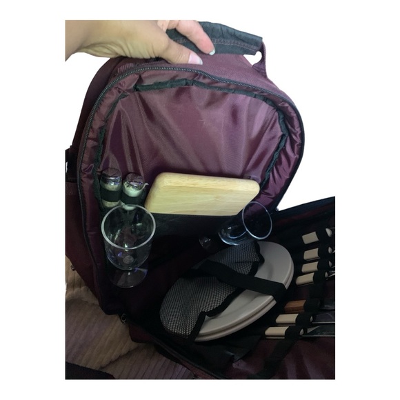 Picnic Backpack Cooler-burgundy Set for 2 - New w/o tags - Picture 2 of 5